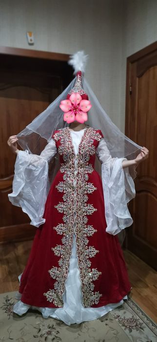 Платье на узату продажа