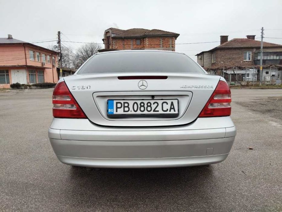 Mercedes Benz C180