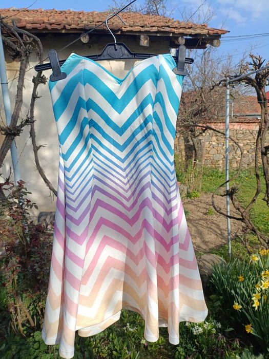 Дамски еластични рокли