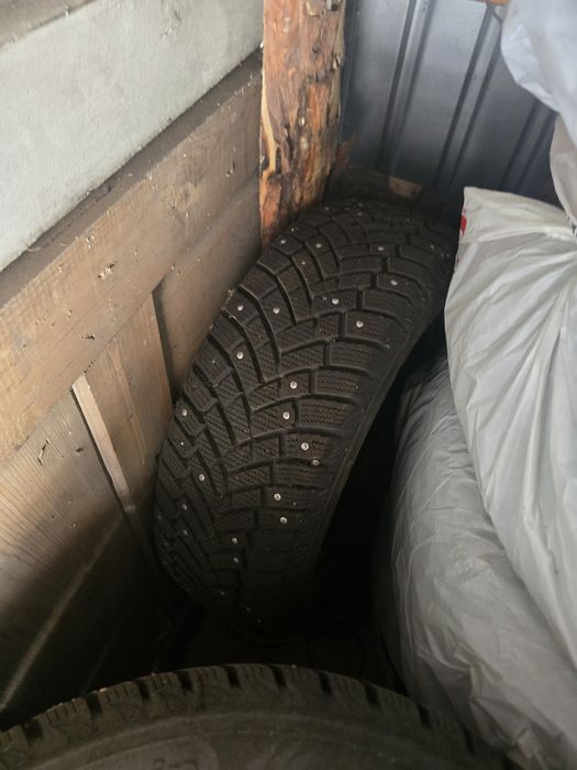 Продам зимнию резину