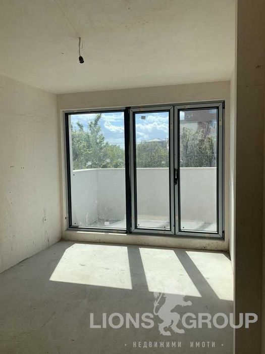 Продава се Двустаен апартамент в Варна, Бриз - 66 кв.м за 1963 €/кв.м - Снимка #9