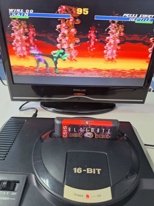 Ultimate Mortal Kombat 3 video game Sega Genesis