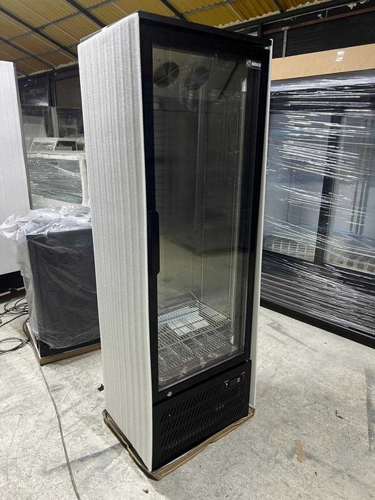 Vitrină Frigorifică 182 cm LED R290