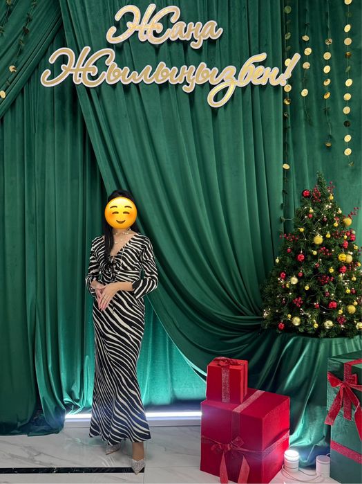 Продам платья вечерние