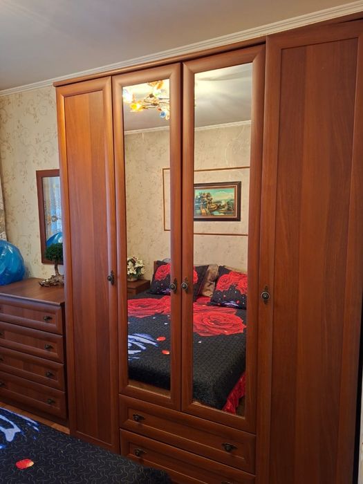 Шифонер зеркало