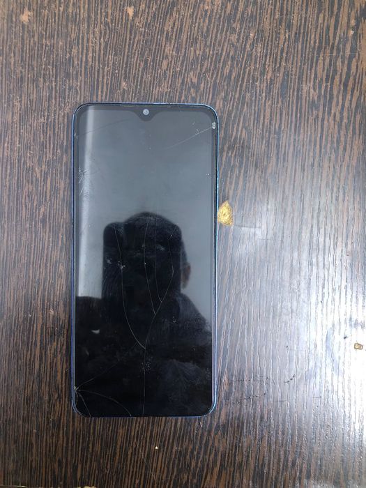 TECNO SPARK 10 128г продам