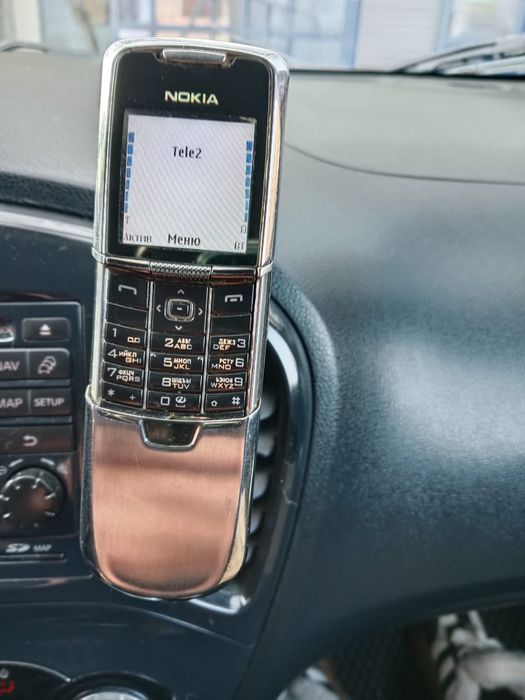 Продам Нокия 88 00