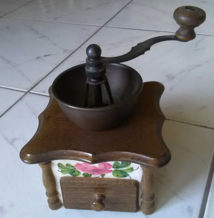 Винтидж мелничка за кафе от Бавария