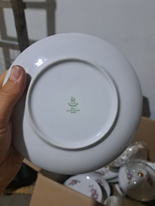 Продаётся германский столовый сервиз