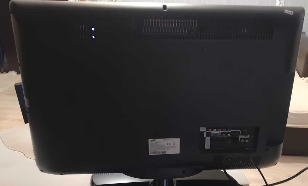 Телевизор Самсунг, 32 инча