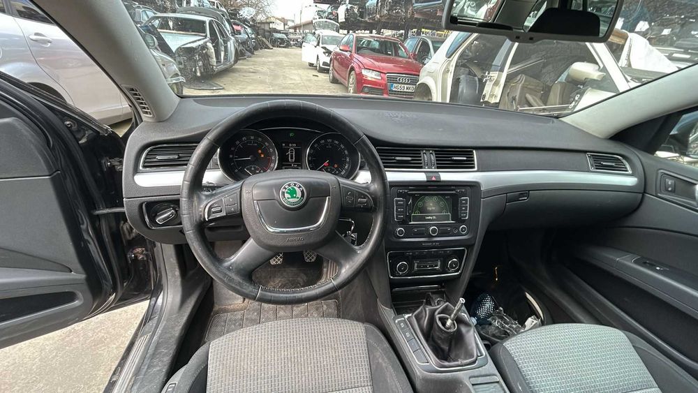 Dezmembrez Skoda Superb an 2011 2,0 tdi cod motor cffb euro 5