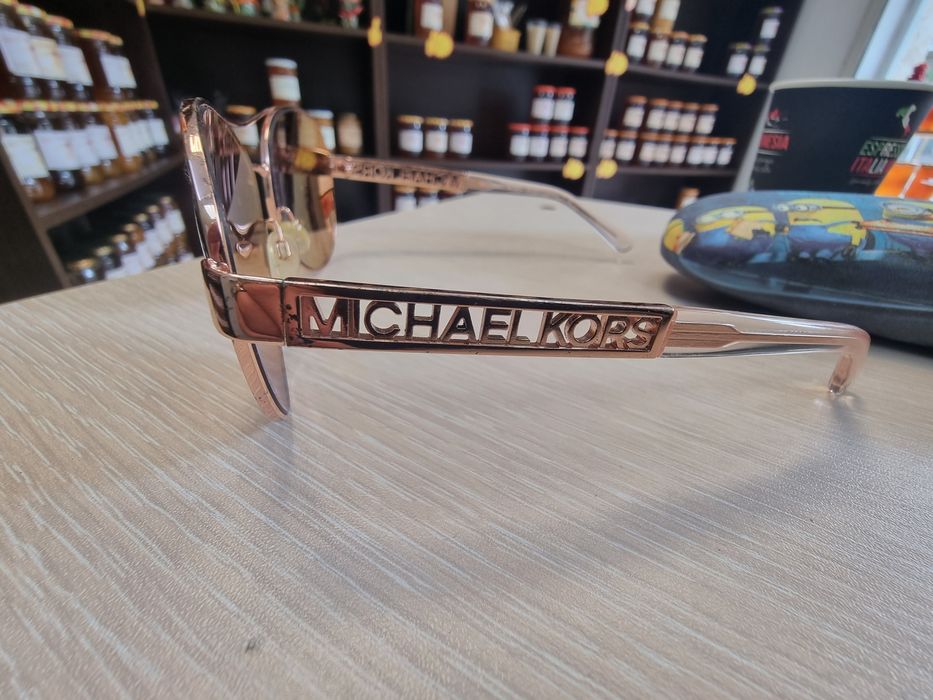 Michael Kors очила за рамка