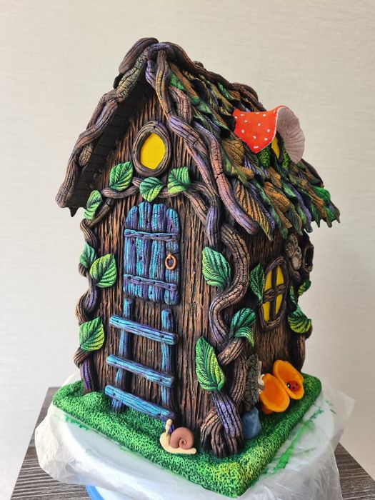 Продам домик ручной работы.