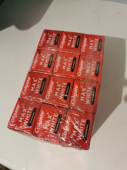 Pasta de dinți colgate