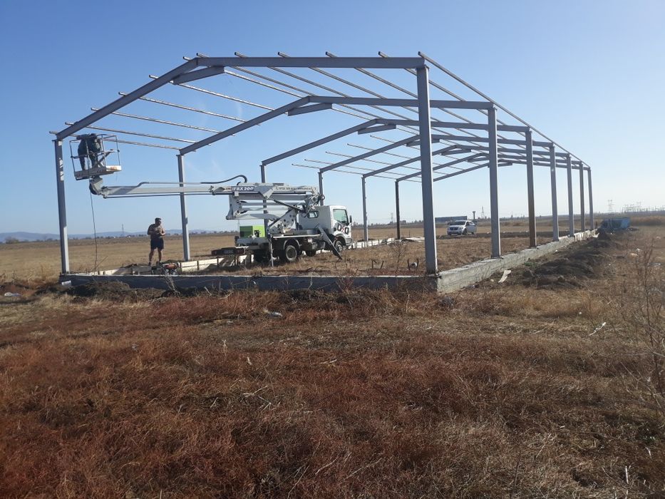 Hala metalica 14x40x6=26000