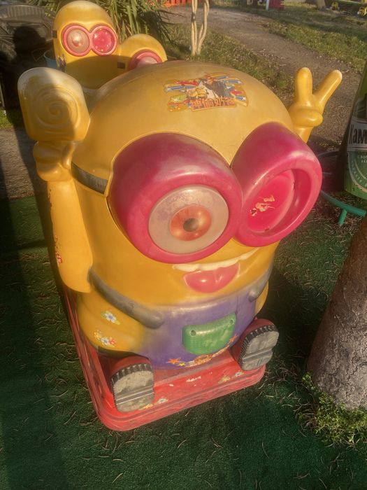 Детски клатушки с монети