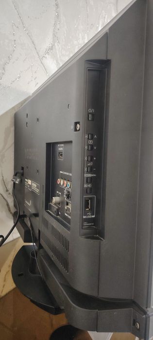 Телевизор Toshiba 24 Оригинал состояние идеальное