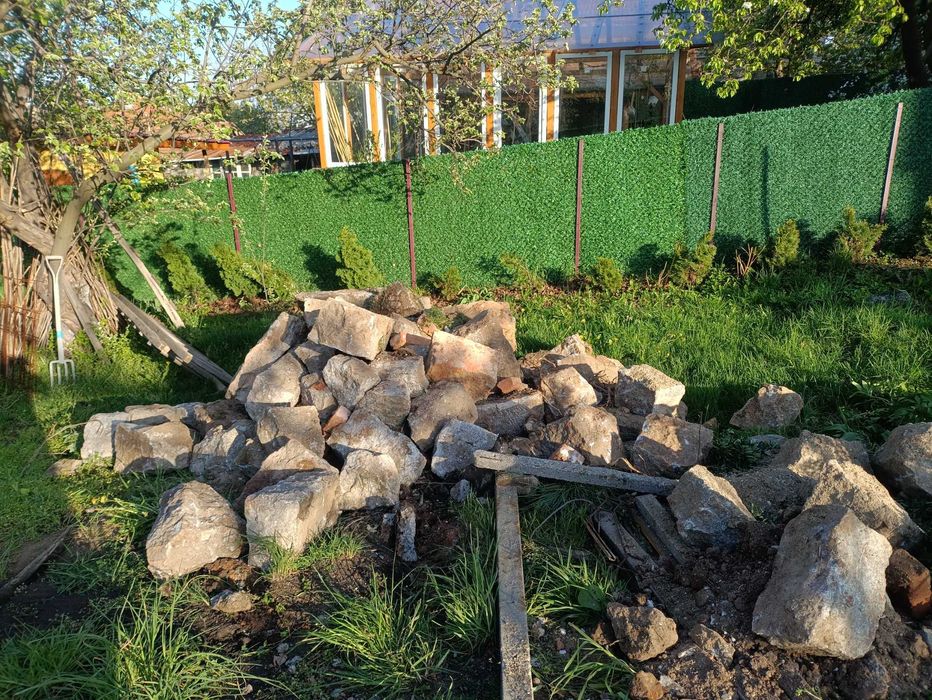 (НЕАКТИВНА) Дялан гранит (естествен камък) за зидане и облицовки