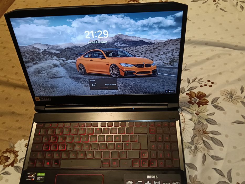 Laptop gaming acer nitro 5  Ssd 256 gb kingston  8gb RAM  Full HD 144hz