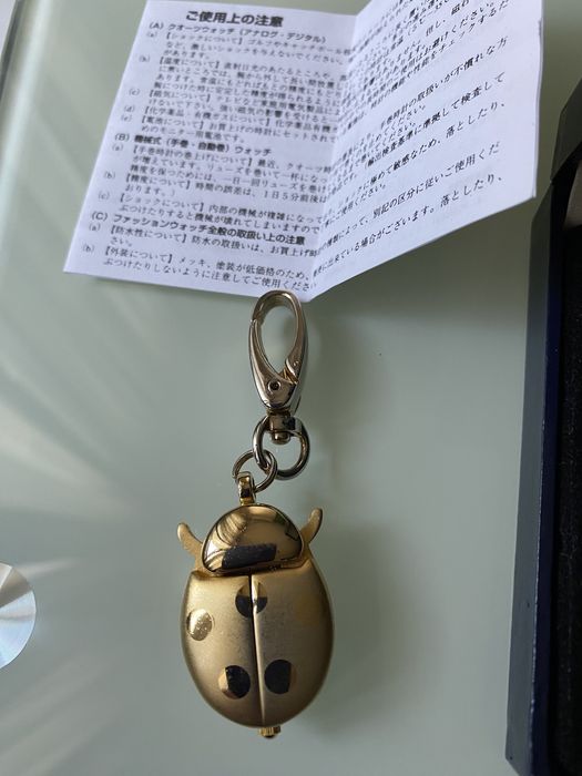 Дамски часовник