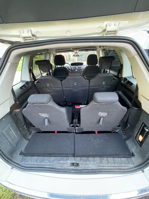 Citroen c4 grande picaso 7 locuri
