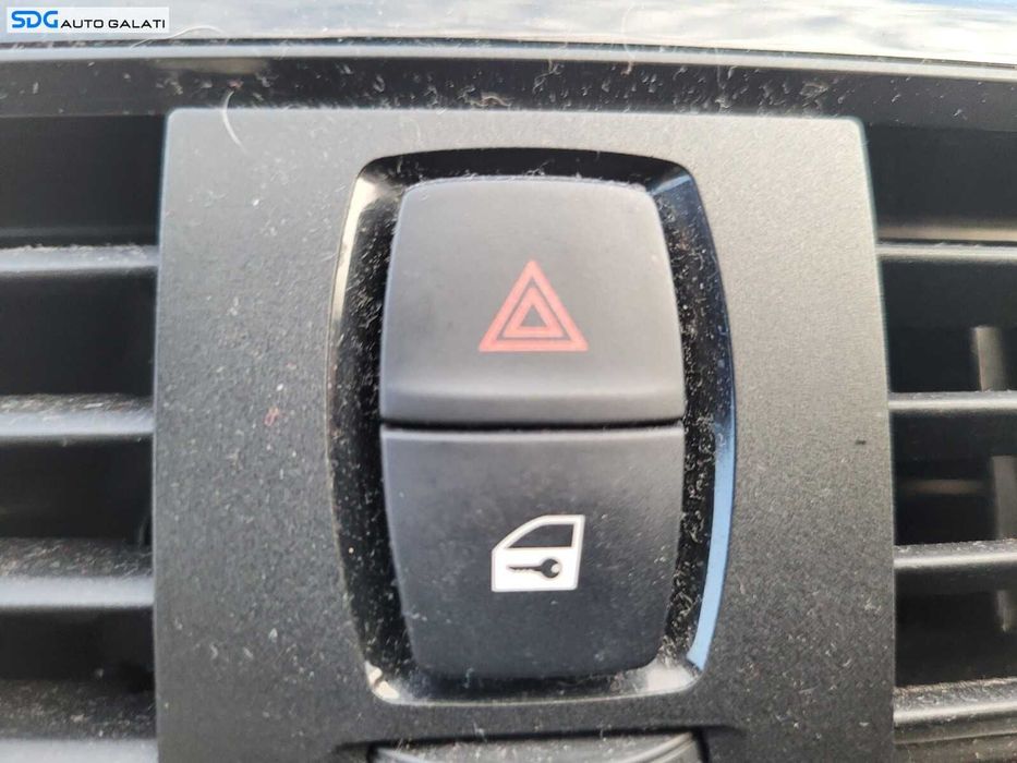 Buton Releu Avarii Avarie si Blocare Deblocare Usi Portiere BMW Seria 3 F30 F31 2010 - 2018 [C2330]