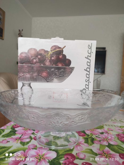 Блюдо на ножке Pasabahce Lacy Лейси 30 см.