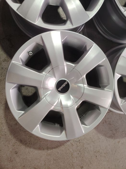 Jante aliaj noi Nissan navara parhfinder r16 6x114.3
