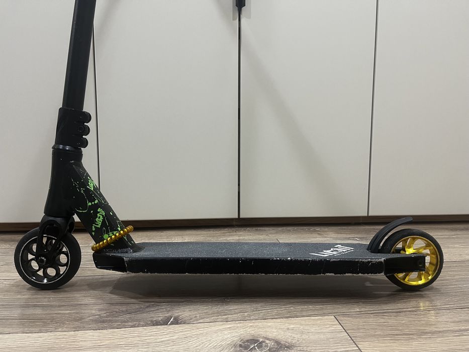 Продам самокат LIMIT 01 цена окончателная