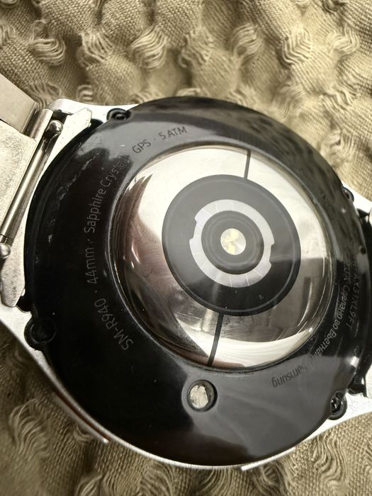 Часы Samsung Galaxy Watch 6, 44