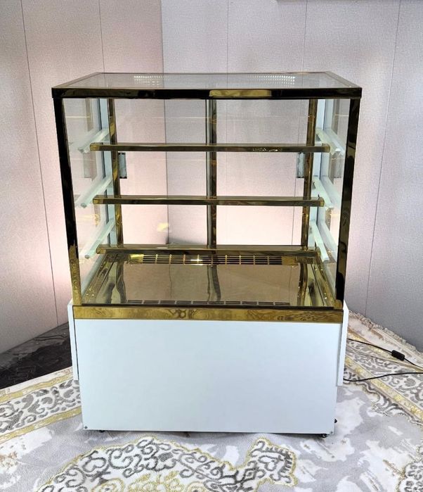 Витринный Холодильник