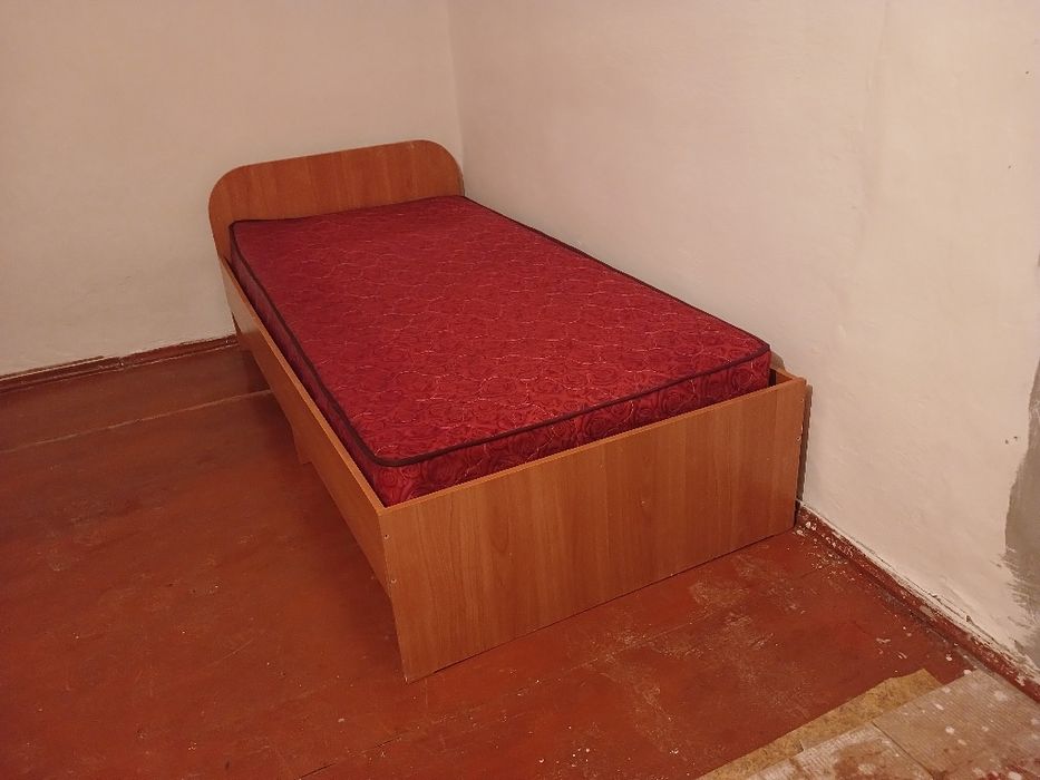 Кровать односпальные