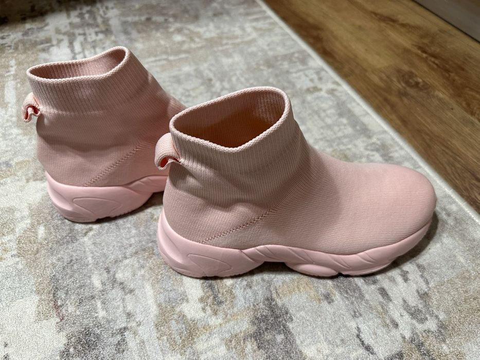 Плетени маратонки 39