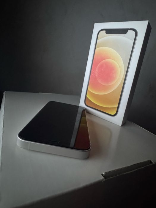 Айфон 12 мини оргинал не был ремонте