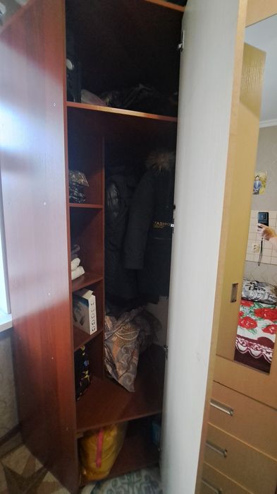 Продам шкаф хорошим состояние