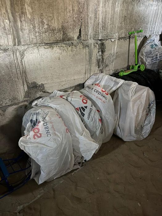 Шины летнее 215/60/17