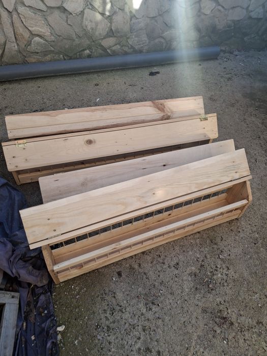 Продавам хранилки за гълъби