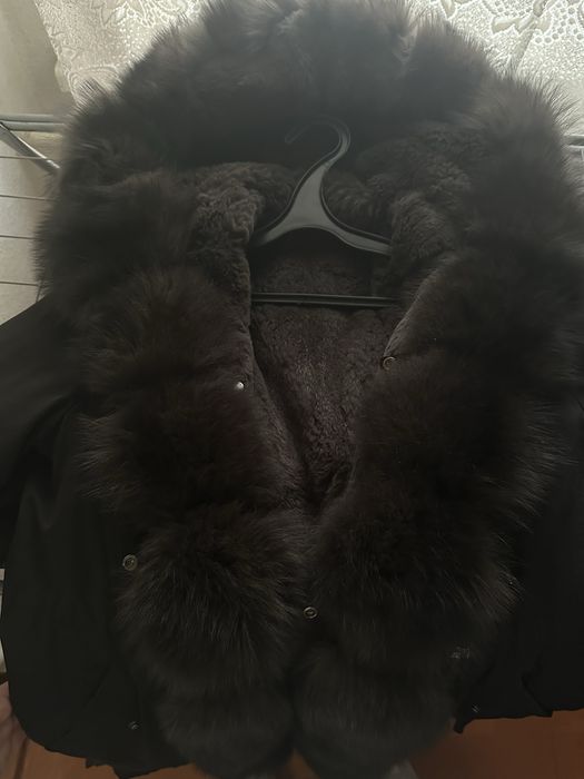 Продам парку натуральный мех