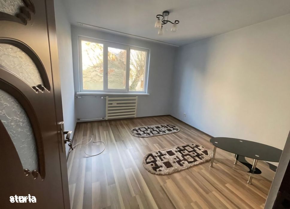 Apartament 2 camere în Calea București, mobilat și utilat, etajul 1/4