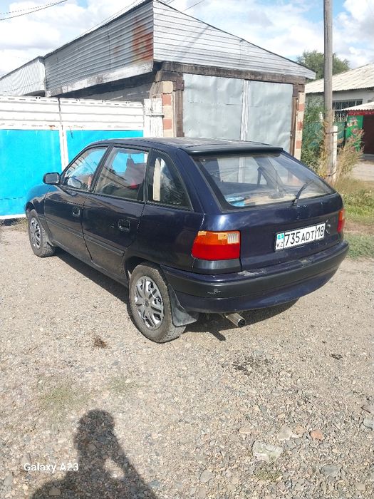Опель Астра 1992