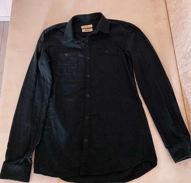 Продаю джинсы, рубашку и свитера!