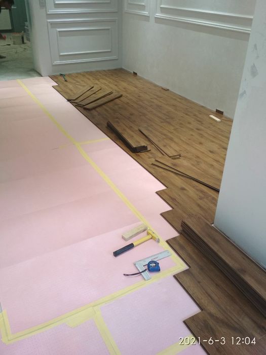 Установка ламината, таркета .