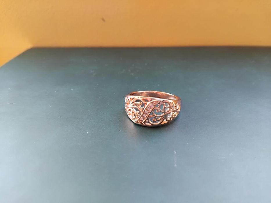 Пръстен позлатен с 585 проба злато натурален цикрон  номер 8