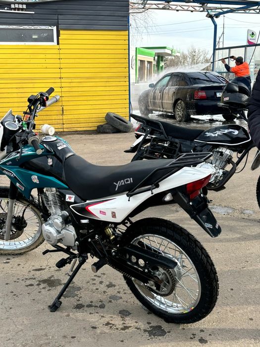 Продам мотоцикл yaqi 250