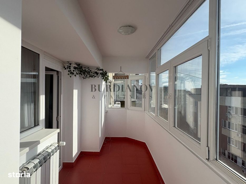 Apartament cu 3 camere - Centrală proprie- Drumul Taberei - Mall Plaza