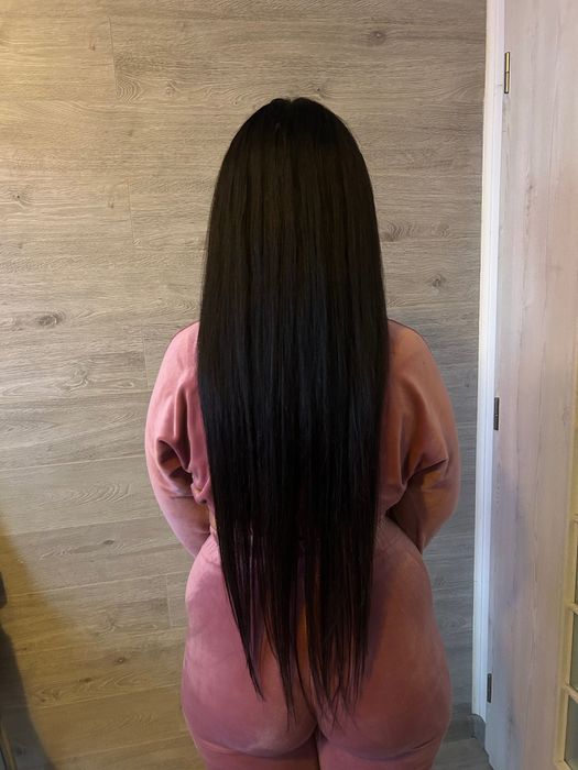 Aplic extensii de păr