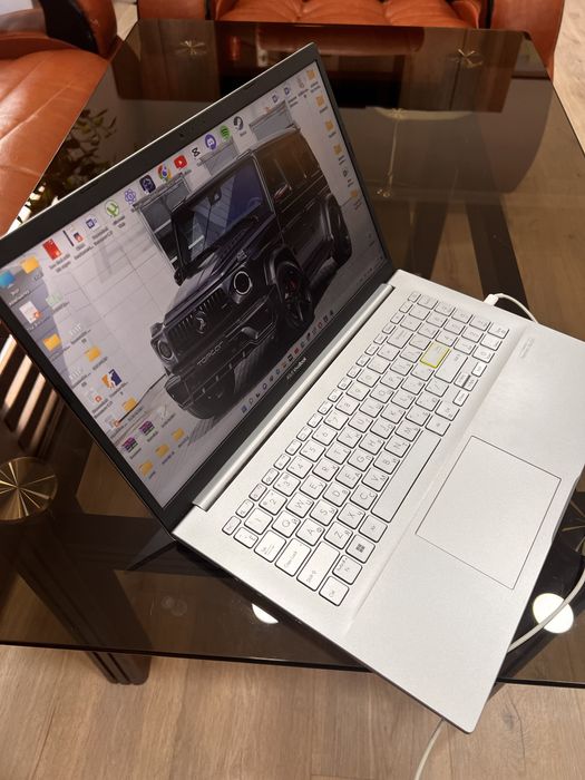 Asus vivobook продаю ноутбук для игр и работы