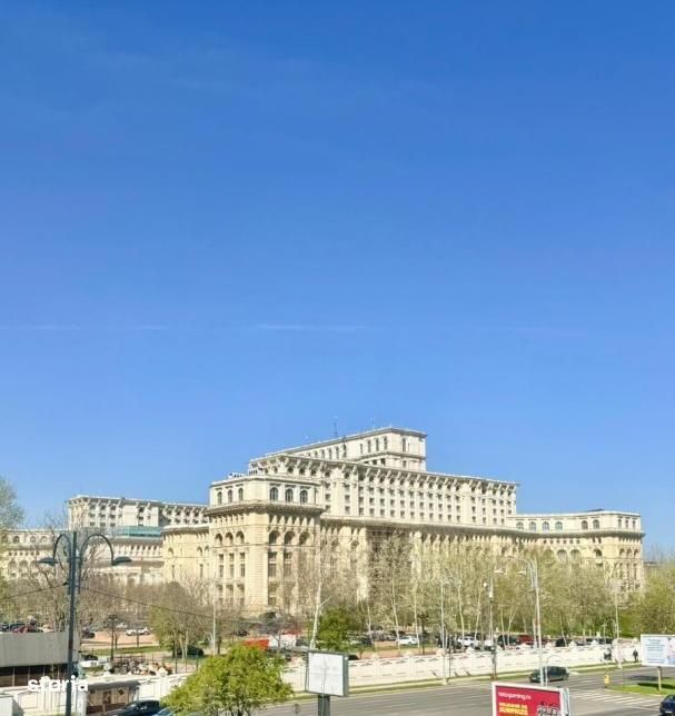 Spatii Comerciale Stradal|Marriott Casa Poporului 13 Septembrie