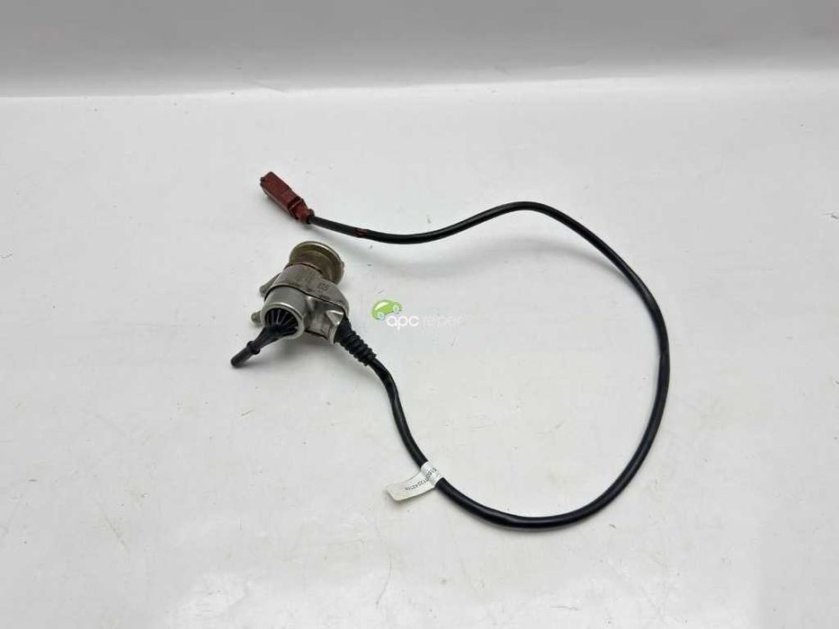 Injector AdBlue Original Audi A4, A5, A6, Q5 2.0 tdi Euro 6, 190cp Audi A4 8W - Cod: 04L131113J