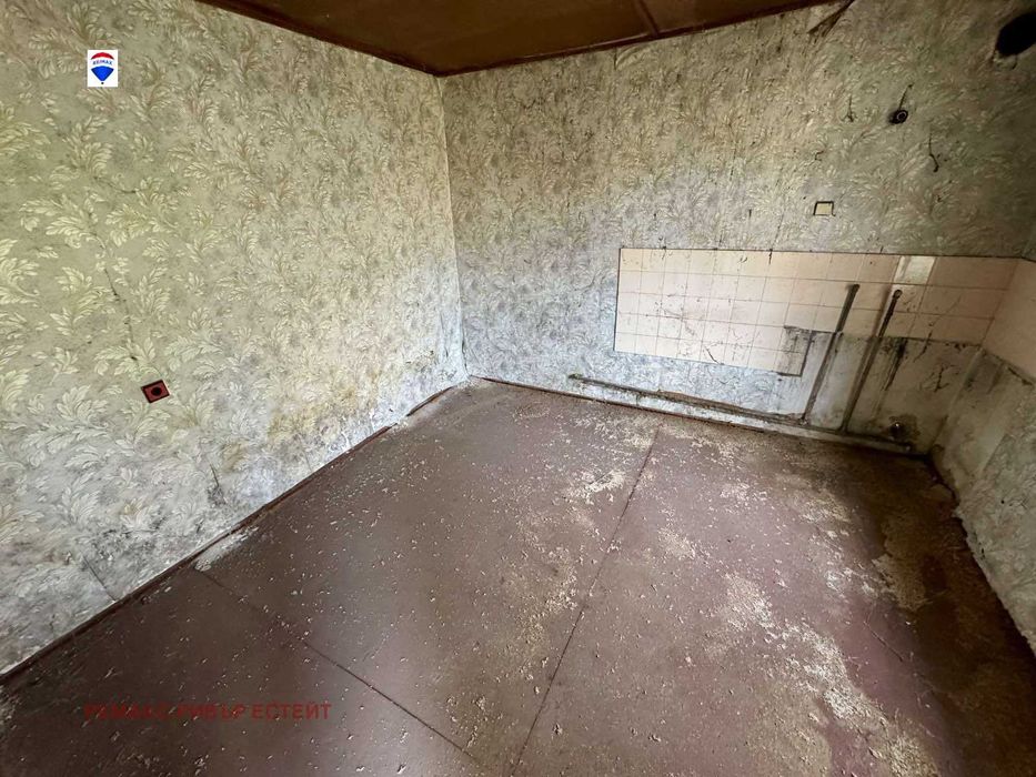 Продава се Къща в Две могили - 120 кв.м за 115 €/кв.м - Снимка #7